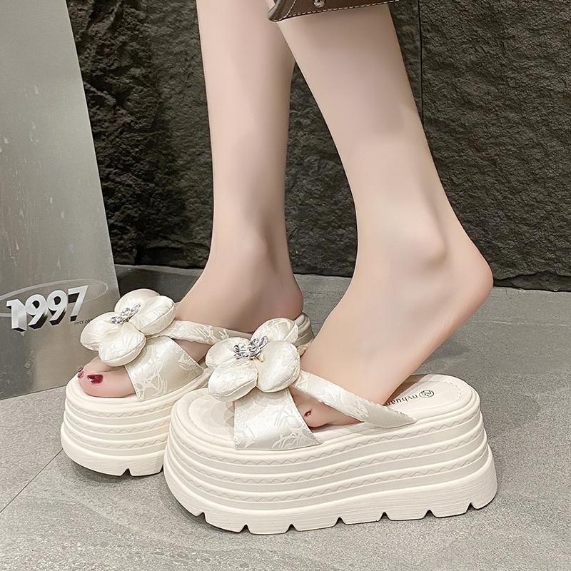 Fashion 8CM Heels Chunky Slippers For Women Open Toe High Platform Canvas Sandals Woman New Summer Thick Bottom Beach Flower Flip Flops