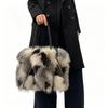 Europäischer Und Amerikanischer Stil Imitation Pelz Plüsch Handtasche Damen Herbst Und Winter Mode Fuchs Fell Tragetasche Kontrastfarbe Pelz Tasche