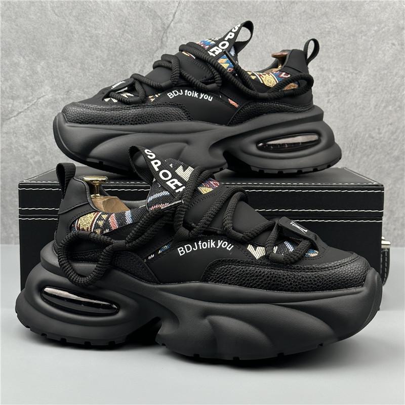 

Мужские кроссовки на толстой подошве, белые туфли, модные туфли на плоской подошве для мужчин, удобные дышащие вулканизированные кроссовки, мужская дизайнерская обувь 38 чёрный