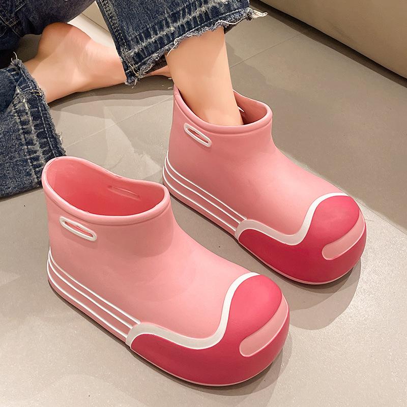 Fashion Cute Rain Boots for Women Fashion Mid-tube Rain Boots Outdoor Waterproof Garden Work Shoes for Women Lightweight EVA Rain Shoes