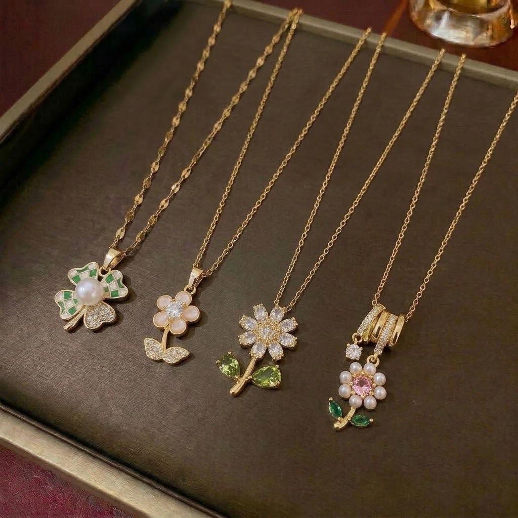 Women's Korean Pearl Flower Zircon Pendant Clavicle Necklace