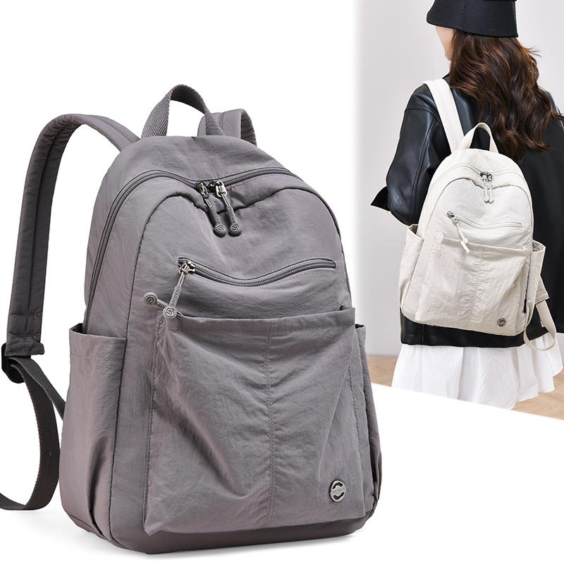 Backpack Women's Outdoor Travel Backpack Large Capacity Nylon Bag