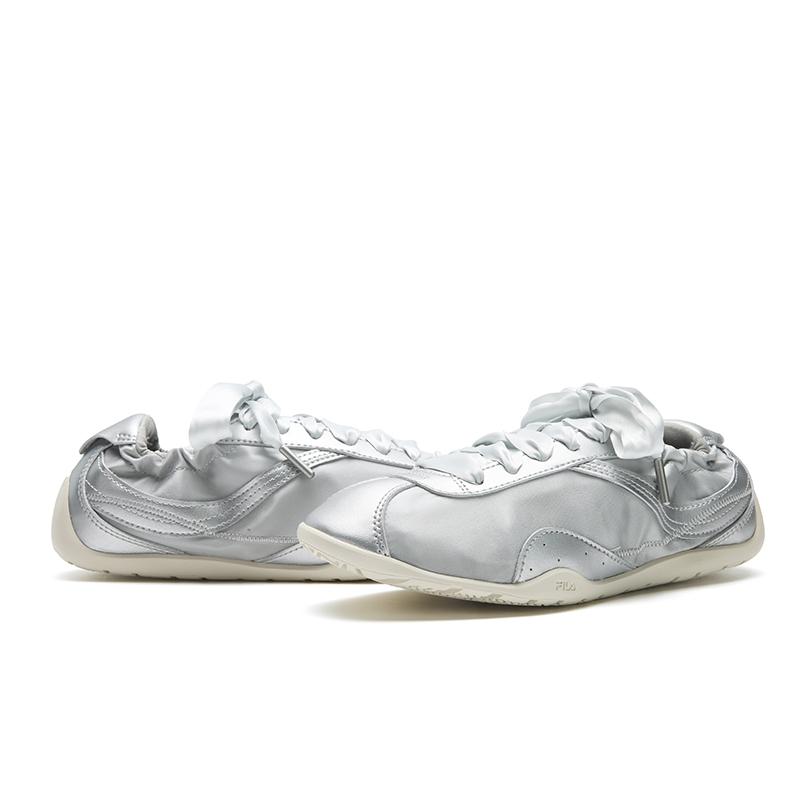 Fila TURBO Abrasion Resistant Lightweight Low Top Casual Shoes Women's Space Silver F12W622182FSC
