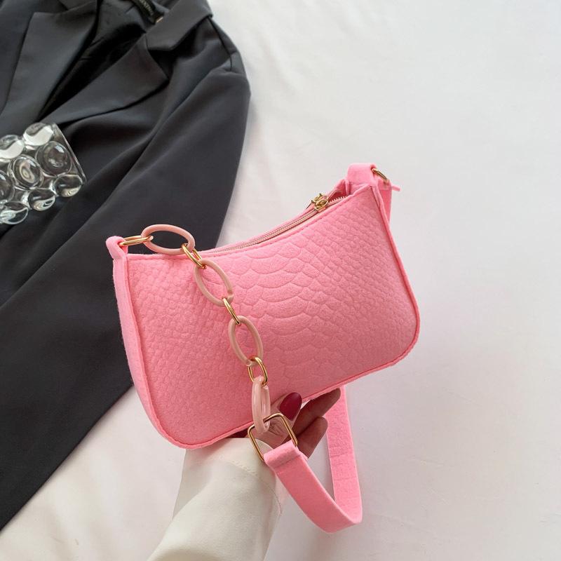 Popular Retro Gentle Temperament Small Square Bag Autumn One Shoulder Handheld Fashionable Casual and Fashionable Underarm Small Square Bag
