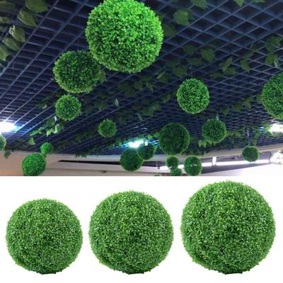 Sztuczna roślina Topiary Ball Decoration Faux Bukszpan Ball Odporny na promieniowanie UV Realistyczny wielowarstwowy zewnętrzny ogródek na werandzie Fałszywy wystrój kuli