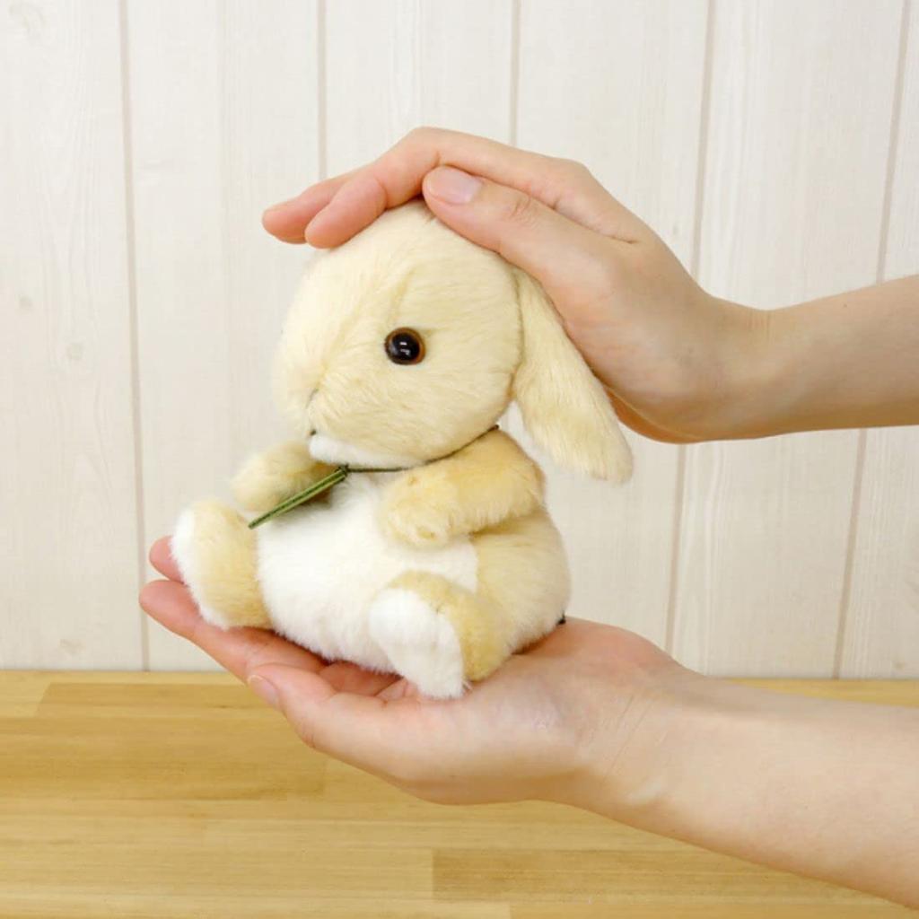 Potte Plüschtier mit Hängeohren