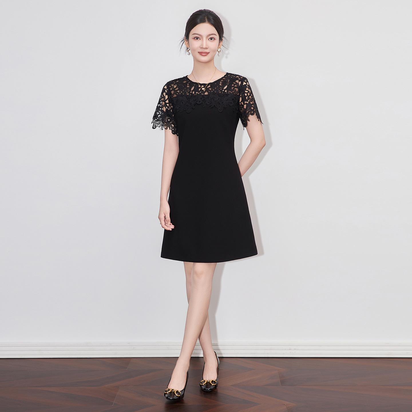 

Высококачественное женское летнее А-силуэтное платье с кружевной вышивкой XXL чёрный