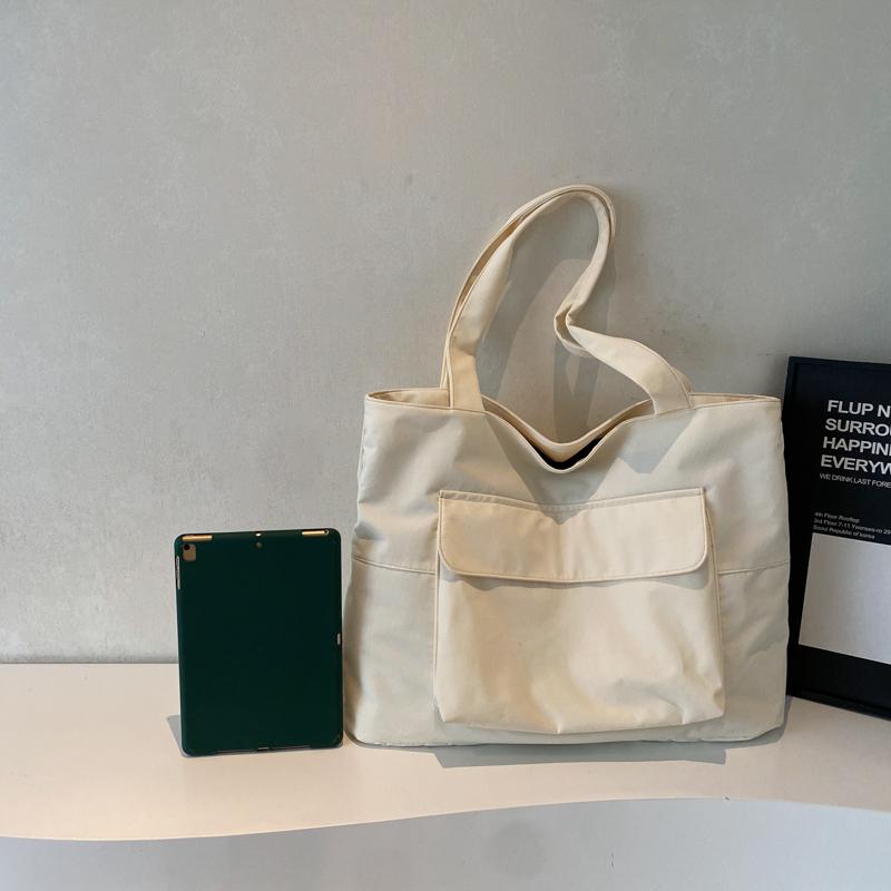 Lightweight Handbag Women Large Capacity Travel Tote Bag Short Trip Commuter Underarm Bag