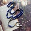 Blaue Steinkreuz-Halskette Maskuliner Schmuck für modebewusste Männer