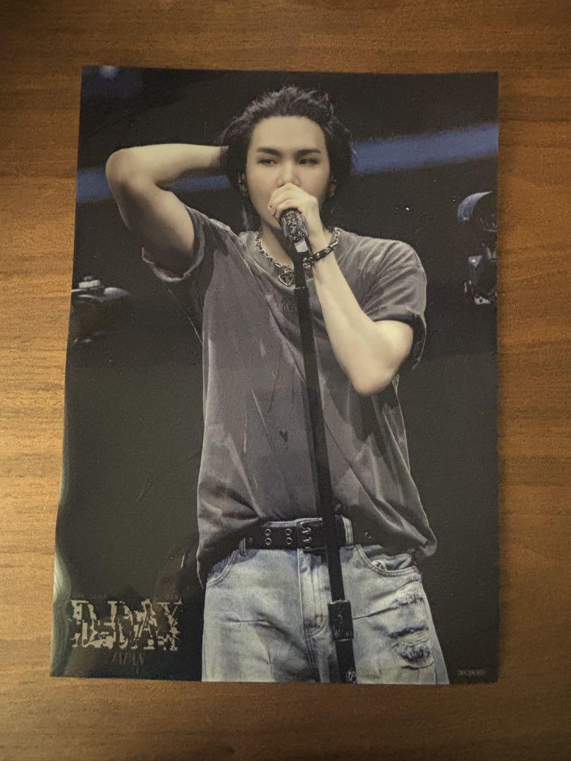 

[USED] SUGA D-DAY in JAPAN Blu-ray with bonus