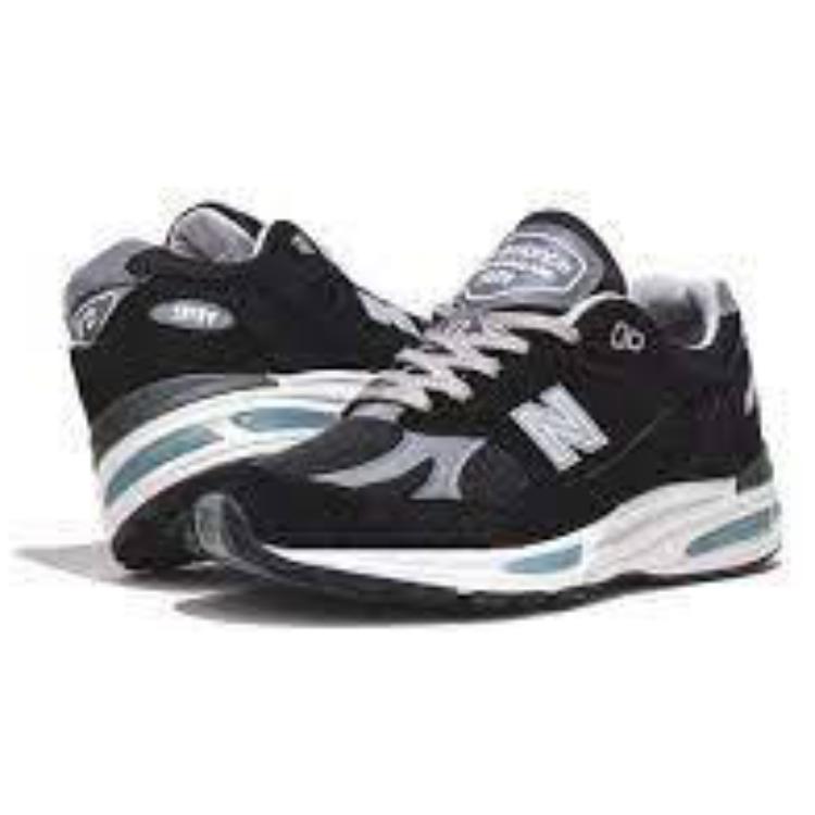 New Balance 991v2 Made In England Black Unisex Sneakers Grey U991BK2