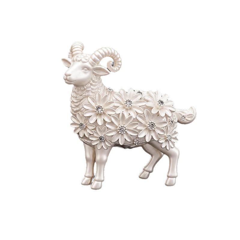 Exquisite Goat Brooches Pins For Women Unisex Vintage Relief Design Goat New Year Party Office Animal Brooch Pin Gifts