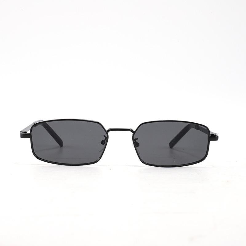 

KLASSNUM Fashion Small Rectangle Sunglasses Men Women Vintage Square Driving Sun Glasses Luxury Brand Metal Frame Eyewear чорний