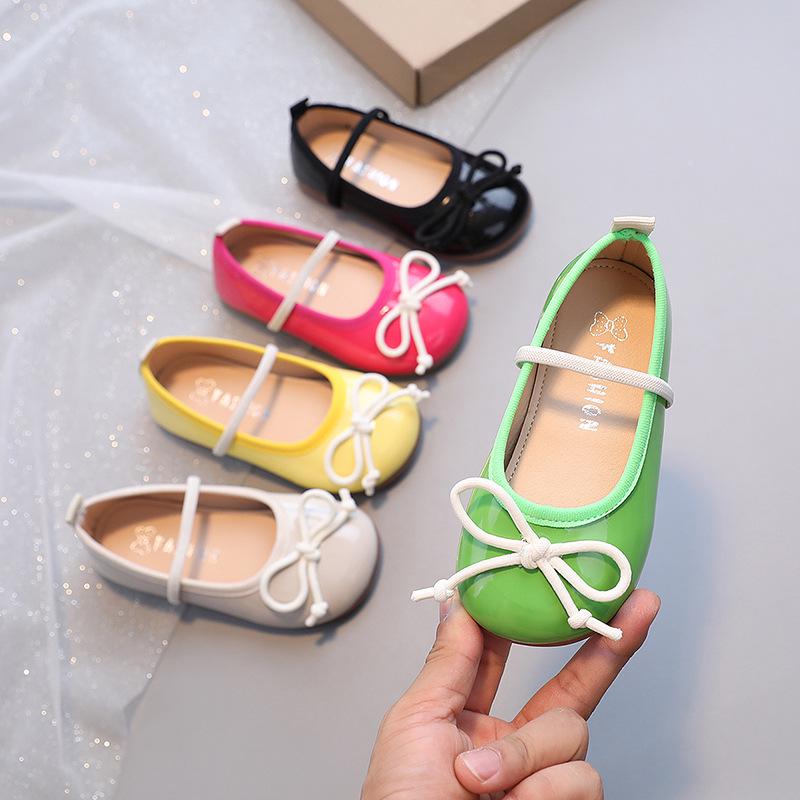 Girls' Patent Leather Candy Color Princess Shoes - Autumn Soft Sole Bean Shoes
