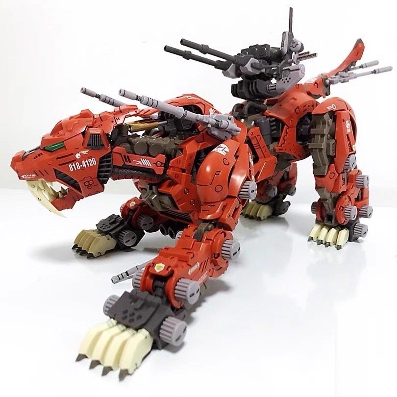 BT Model Building Blocks EZ-016 Red Saber Tiger 1:72 Scale Full Action Plastic Kit Assemble Model Christmas Gifts For Children