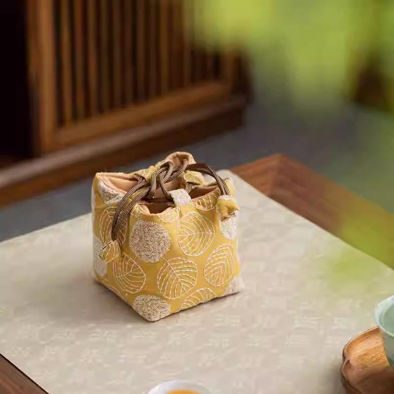 Chinese Style Cotton Linen Tea Set Storage Bag - Thickened Shockproof Pouch for Zisha Teapot/Quick Cup,  Portable Carrying Case