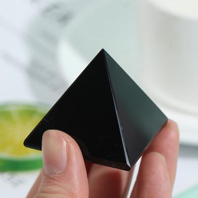 Obsidian Pyramide Natürliche Polierte Oberfläche Heimschmuck Desktop-Dekor