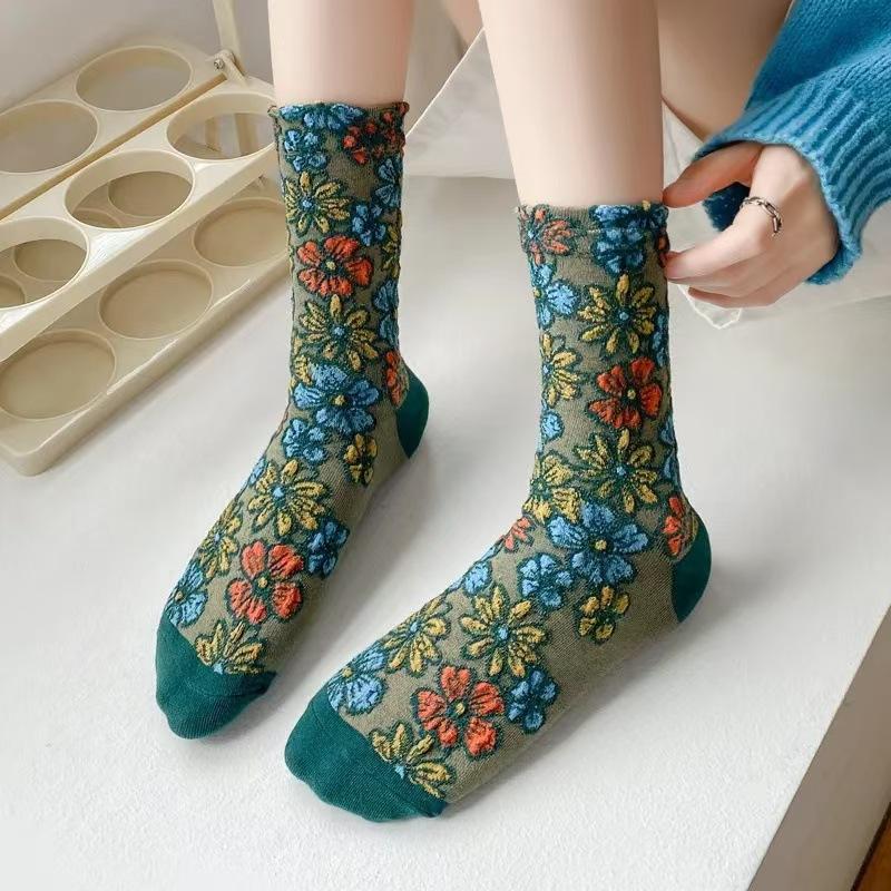 High-value Retro Flower Socks Medium Tube Socks Women's Literary Floral Ethnic Style Flower Mori Women's Cotton Socks