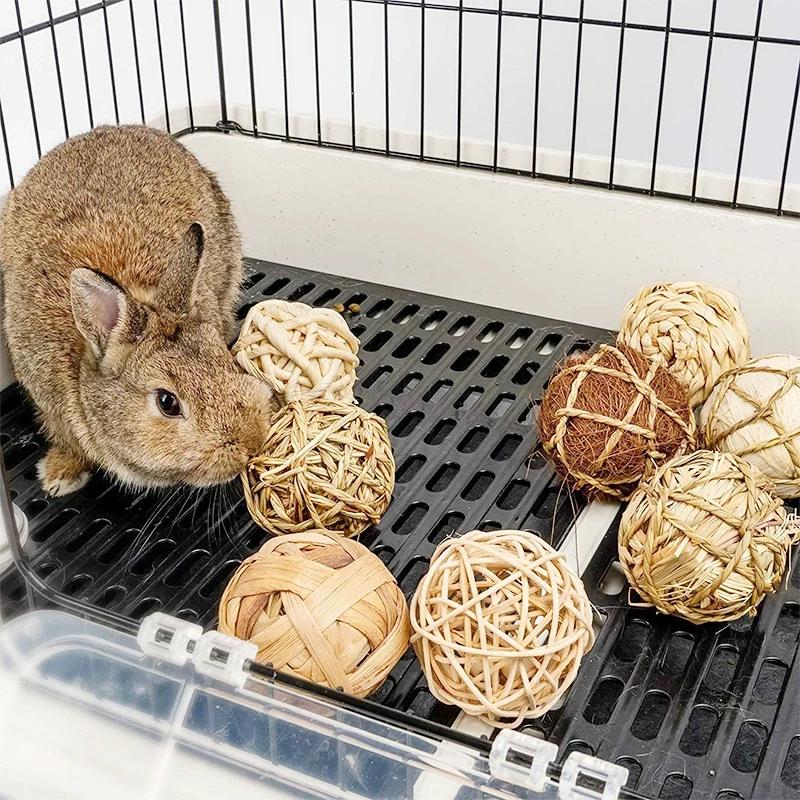 Guinea Pig Rabbit Hamster Small Animal Play Pet Roller Toys Natural Wooden Pine Dumbells Unicycle Bell Chew Chewing Braided Ball