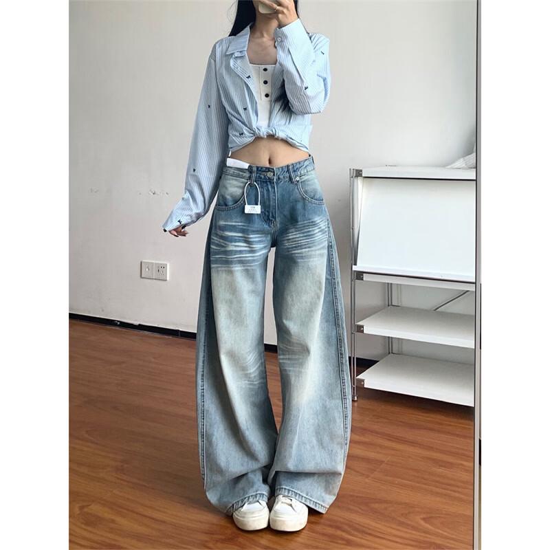 Petite Women s Low-Rise Straight-Leg Jeans XS