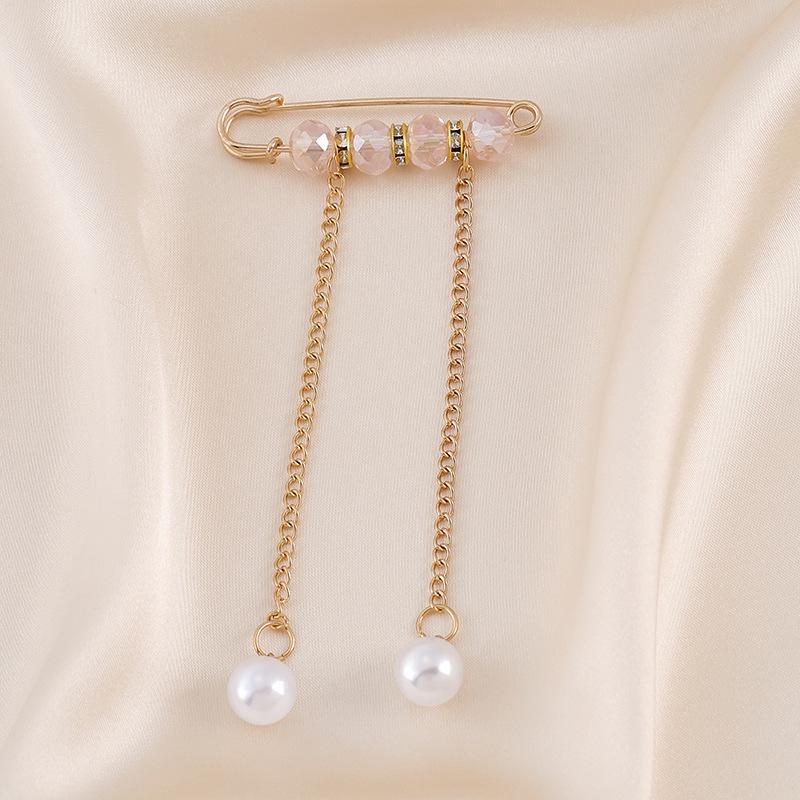 Fashionable Brooch Chain with Waist-Tightening Buckle - Versatile Clothing Accessory