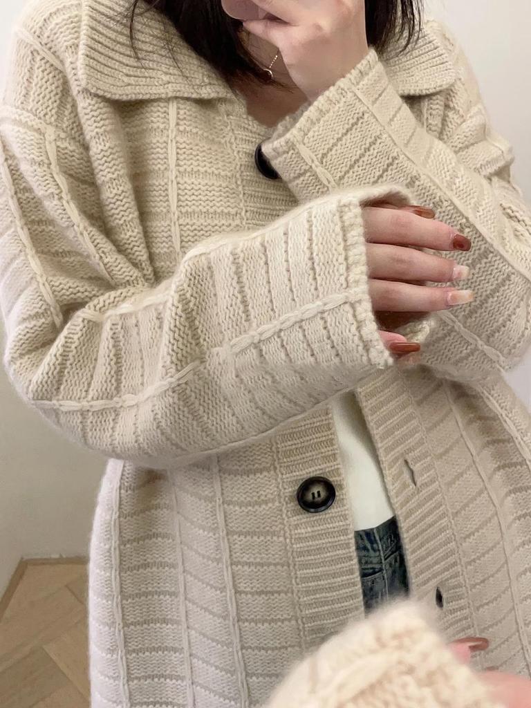 Women's 100% Pure Wool Lapel Cardigan: 2025 Autumn/Winter Loose Thick Knitwear Sweater.