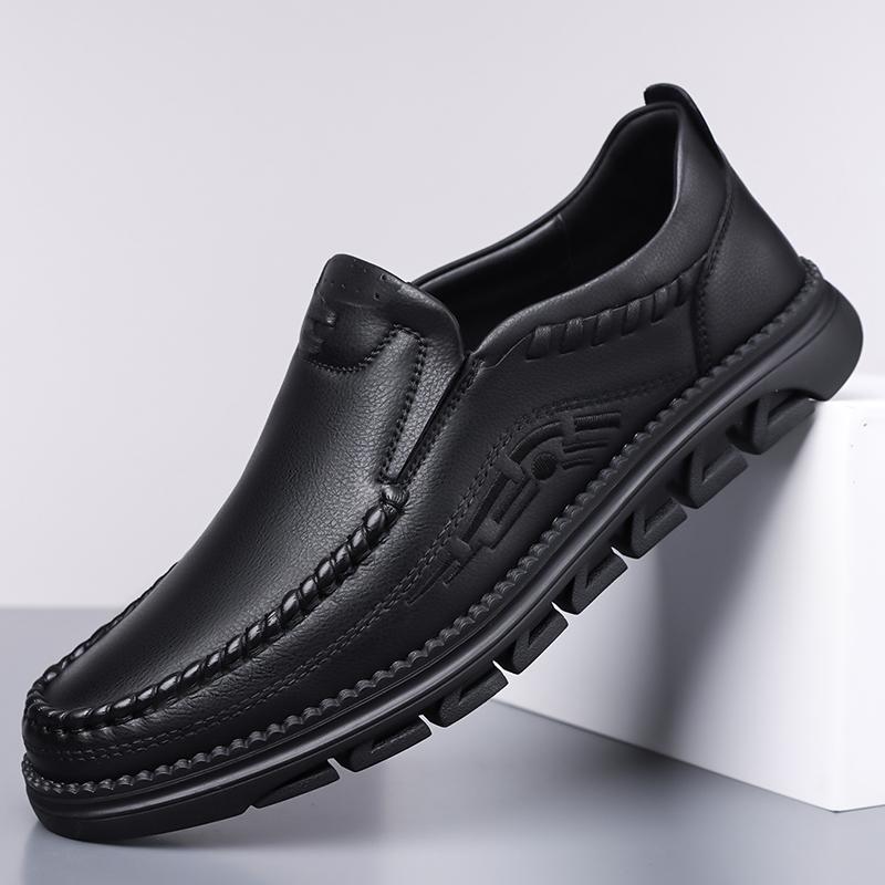 Vintage Mens Casual Leather Shoes Comfy Male Casual Loafers Handmade Moccasins Fashion Men'S Walking Shoes Outdoor Slip On Flats