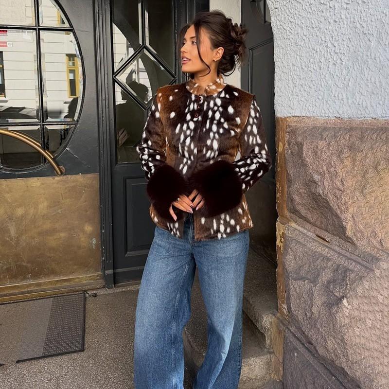 2026 Fall Winter Womens Retro Deer Faux Fur Stand Collar Short Jacket