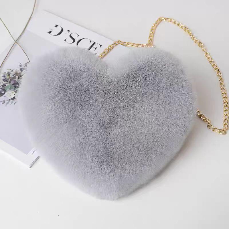 

Fashionable Heart-Shaped Plush Shoulder Bag: Spacious, Versatile Crossbody with Chain, Perfect for Women and Christmas.