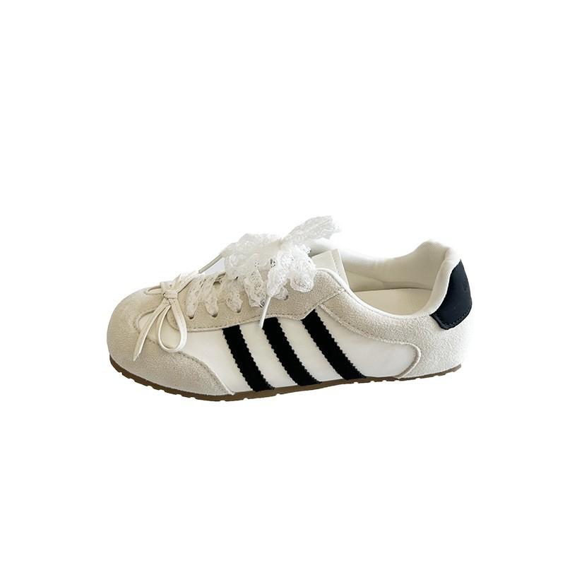 [Fanfna] Korean Version of Ballet Fashion Training Shoes Lace Bow 2025 New Autumn Versatile Sports Shoes Women