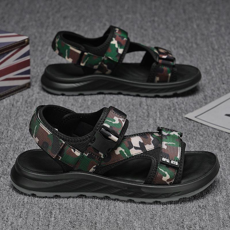 Men's sandals 2025 new summer outer wear beach shoes camouflage outdoor leisure versatile wading driving cool slippers