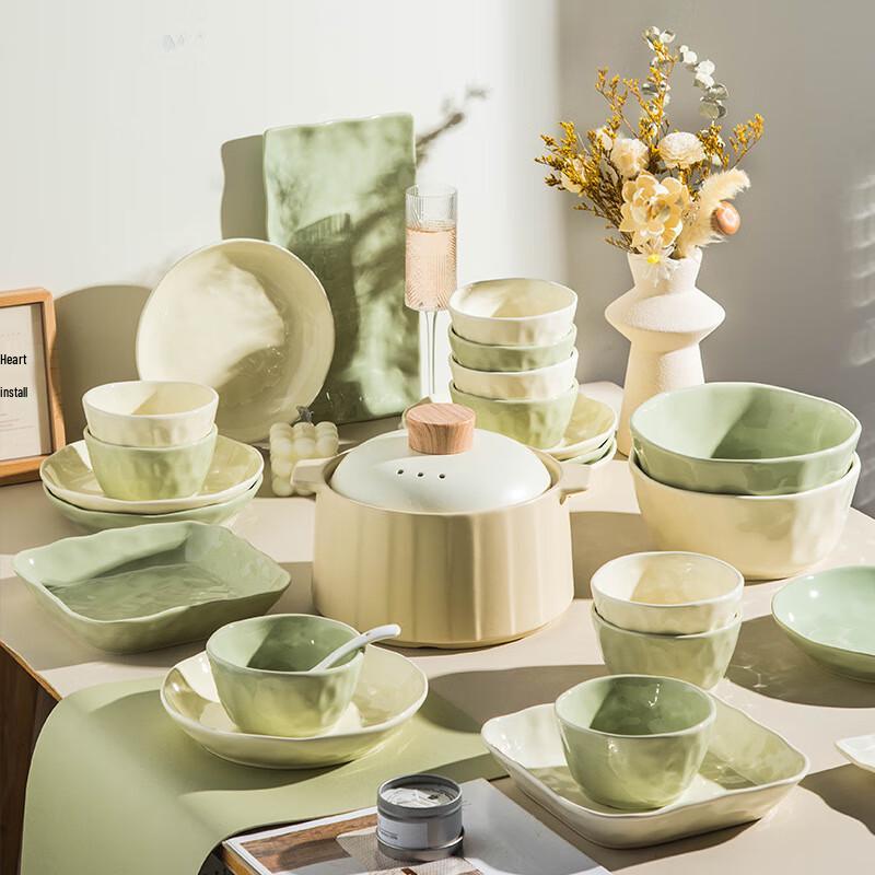 Gobos Cream Style Ceramic Dinnerware Set
