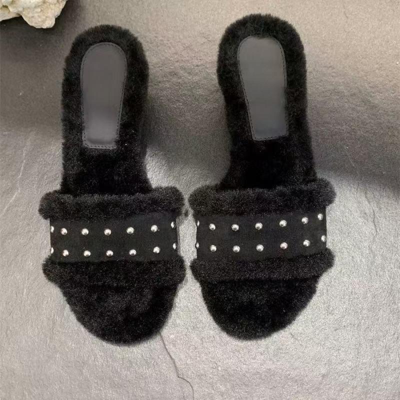 Fashion Low Heel Flip Flops Autumn New Round Head Open Toe Rivet Fluff Soft Bottom Anti-slip Wear-resistant Cotton Mops