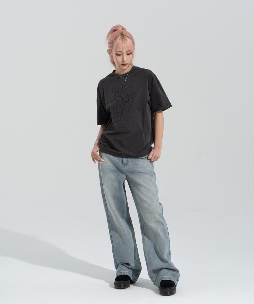 Peijeuhwaiteu [Phase_4] Graffiti Pigment Dyed Shortsleeves _Pigment Black / 8802026-St26