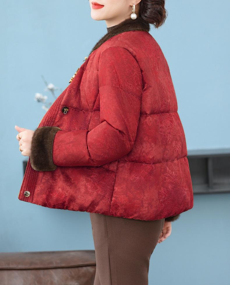 2025 New Chinese Style Down Jacket for Petite Middle-aged & Elderly Women - Autumn/Winter