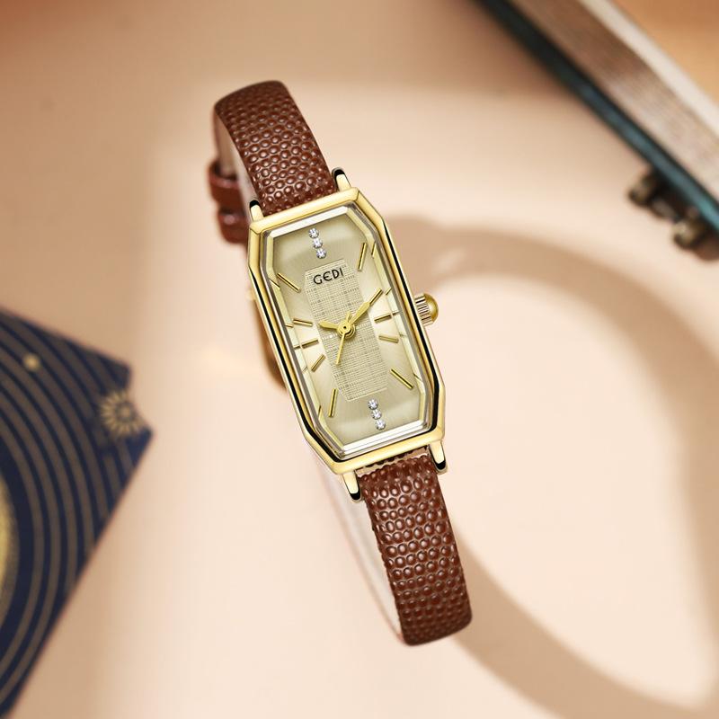 Retro Small Square Watch Niche High-End Waterproof Middle School Student Watch Small Leather Quartz Watch