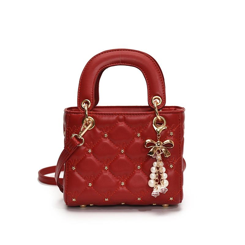 Rhombus Embroidery Thread Small Bag Women's Early Spring New Models, About Posture Fashion Shoulder Messenger Bag, Portable Small Square Bag