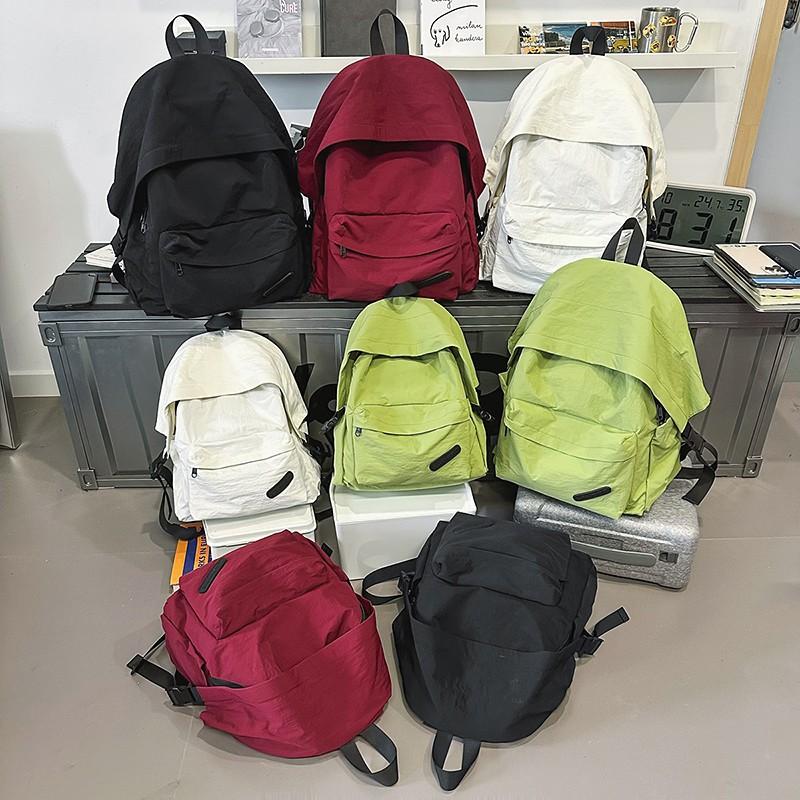 Schoolbag backpack for men and women outdoor leisure travel large capacity backpack anti-splashing texture hiking versatile mountaineering bag