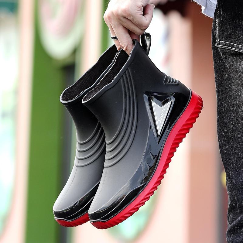Verdickte und samtige Regenschuhe Herren Mittelschaft rutschfeste wasserdichte Schuhe Neue Mode Outdoor Wasserstiefel Warm Kurzschaft Herren