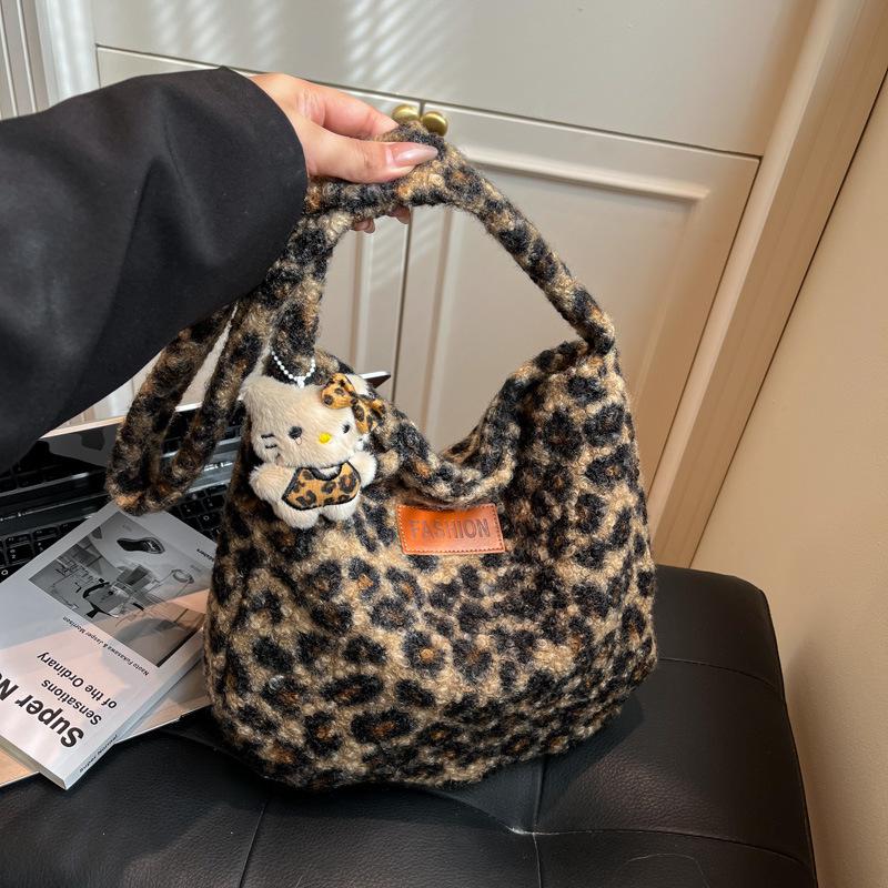 Autumn/Winter 2025 Korean Style Leopard Print Plush Tote Bag - Versatile Shoulder & Crossbody for Women