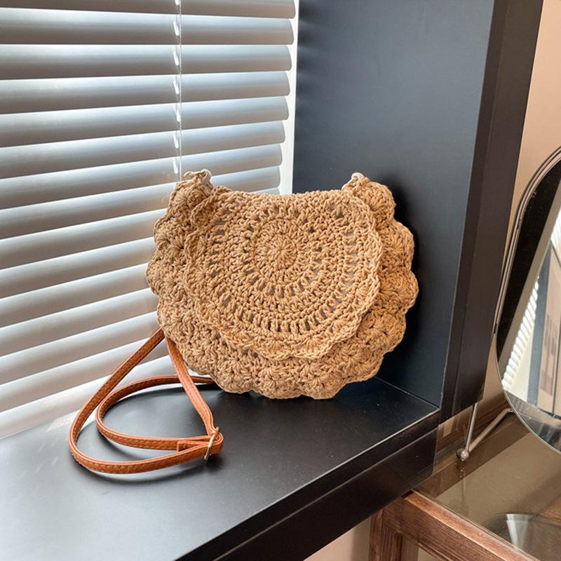 Round Crossbody Bag Hollowed-out Single-shoulder Bag Beach Bag Stylish and Cute Girls' Bag