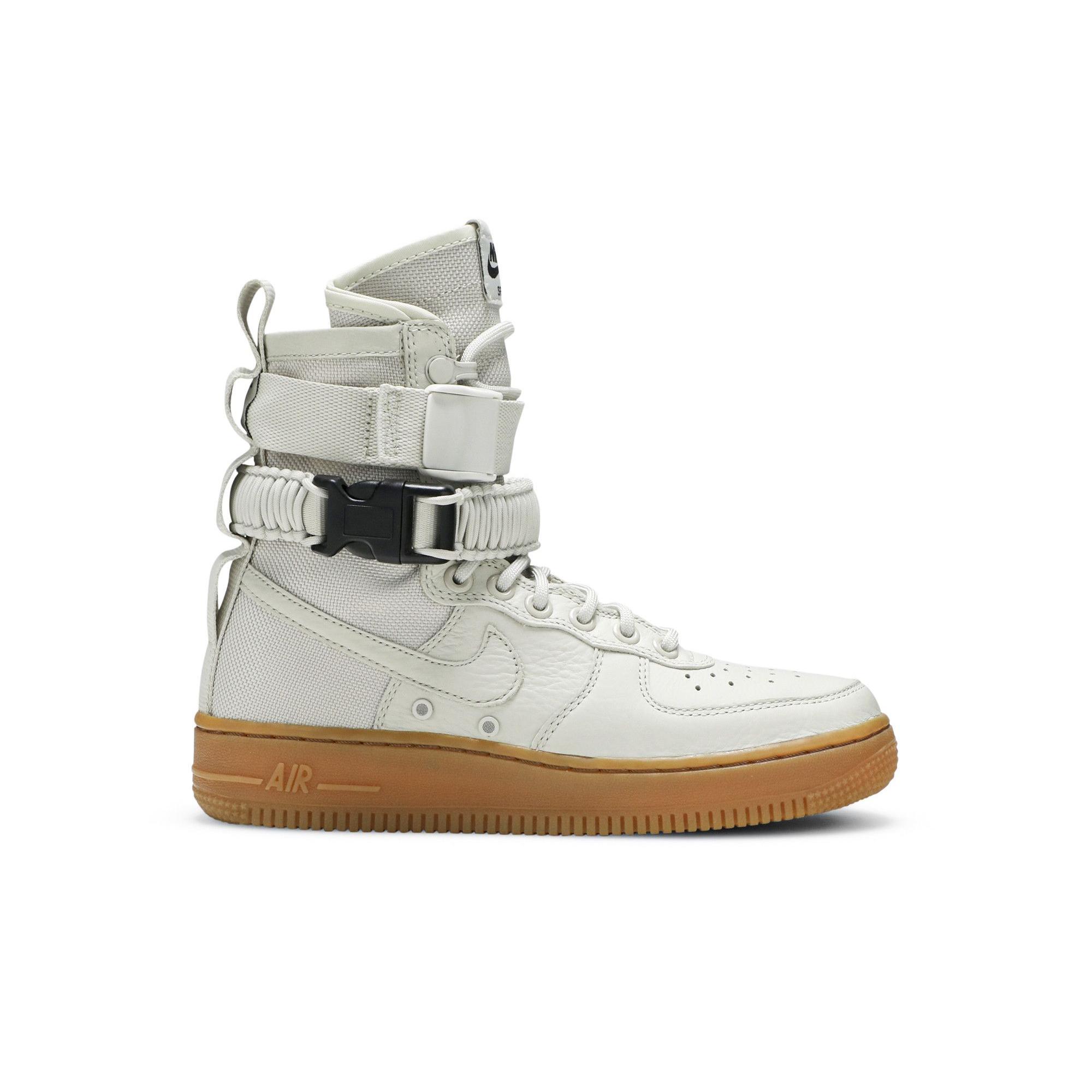 Nike Womens SF Air Force 1