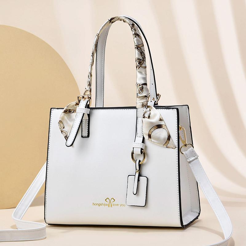 2023 New Style Women's Large Capacity Handbag Mom Shoulder Bag Gift