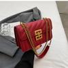 Autumn and Winter Retro Small Bag Women's New Popular Versatile Chain Messenger Bag Fashionable Shoulder Small Square Bag