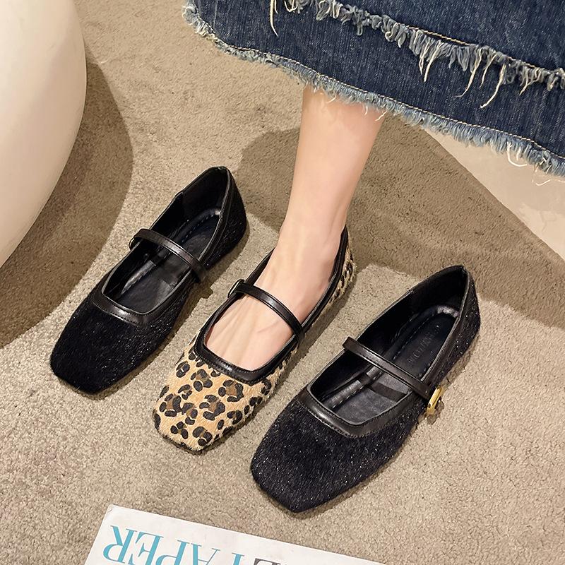 2025 Autumn New Fashion Leopard Print Casual Shoes Metal Decoration Word with Square Head Shallow Mouth Single Shoes Women
