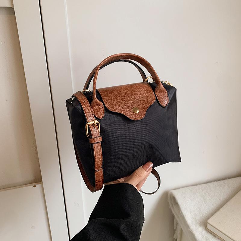 Retro Fashion New Versatile Women's Bag Hand Shoulder Bag Simple Fashion Crossbody Dumpling Bag