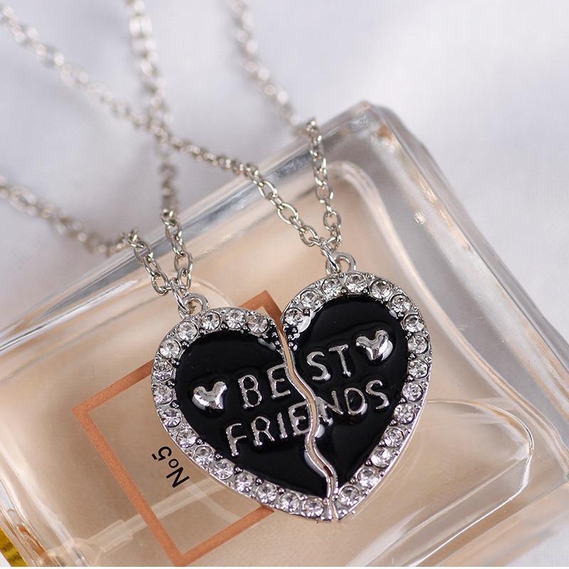 European & American Friendship Clavicle Necklace Set: Love Stitching Pendant for Best Friends & Female Students