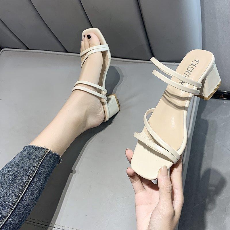 Fashion New Women Sandals Ladies Square Heels Elegant Summer Slippers Fashion Woman Sandals Fashion Low-heel Sandals for Women