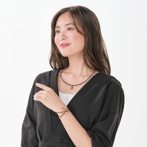[Amazon.co.jp Exclusive] Phiten RAKUWA Bracelet Pendant, Gold, 17cm, Made with Metax Water-Soluble Metal Technology. Perfect as a Necklace and Bracele