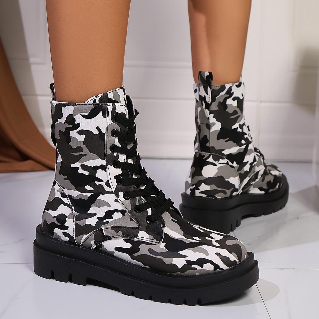 Autumn and winter new women's boots large size casual short boots leopard print splicing women's boots